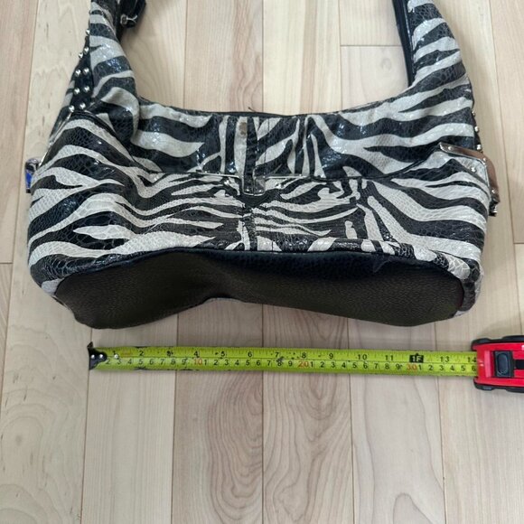 Zebra Print Studded Shoulder Bag – Y2K Rock Vibe - Picture 5 of 8